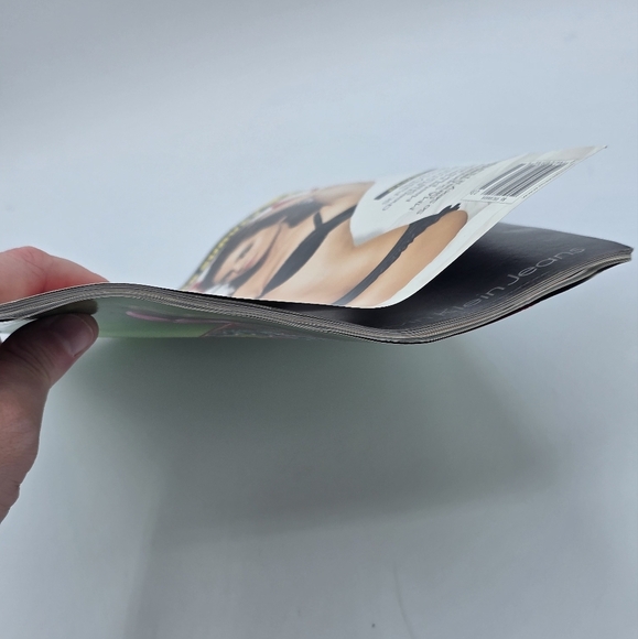 Maxim Magazine March 2009 Eliza Dushku Issue - Picture 5 of 8